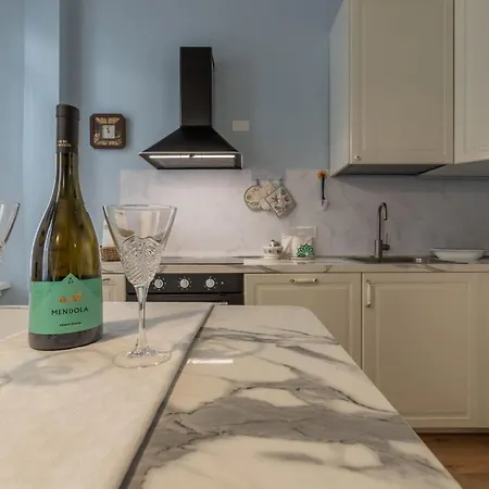 Italian Experience- 아파트